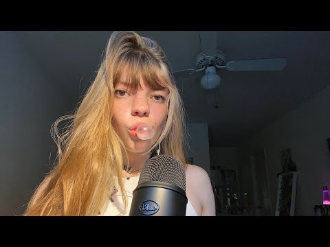 ASMR | Bubble Gum Chewing and Bubble Blowing