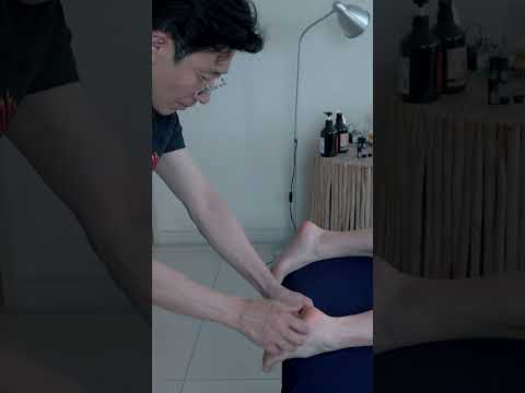 Enjoy 💆‍♂️ #koreanmassage #backmassage #massagetherapy #asmrbarber #shorts