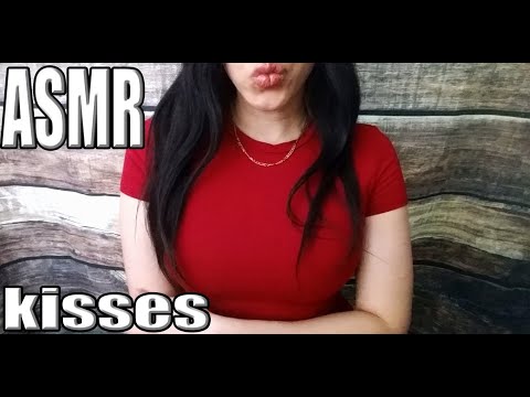 {ASMR} Kisses , soft and soothing