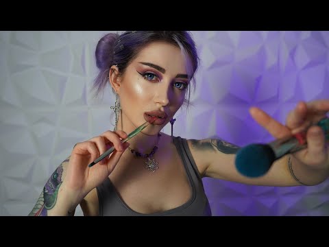 ASMR Girlfriend Roleplay / Personal Attention Getting Ready For A Convention