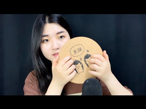 ASMR Fast tapping and scratching / Triggers