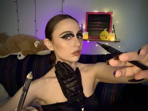 ASMR | Julia Fox Does Your Eye Makeup 🖤 | roleplay