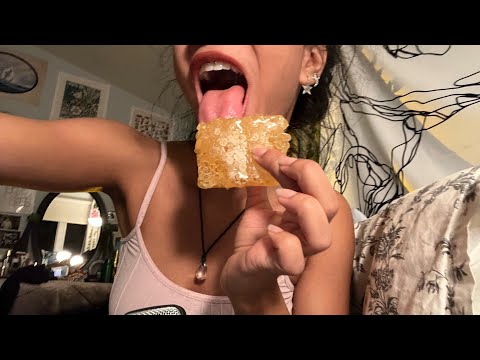 Eating Honeycomb 🍯 EXTRA WET Mouth Sounds- ASMR