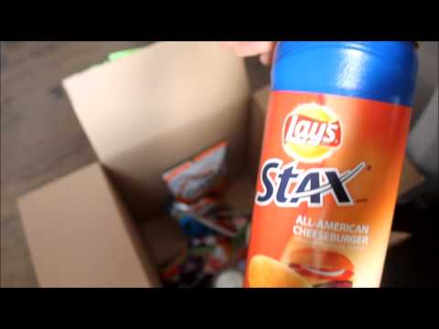 ASMR: unboxing and tasting american candy