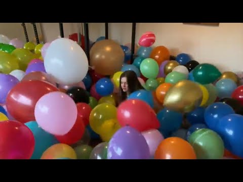 I filling my workout room with 🎈 balloons | asmr latex sound