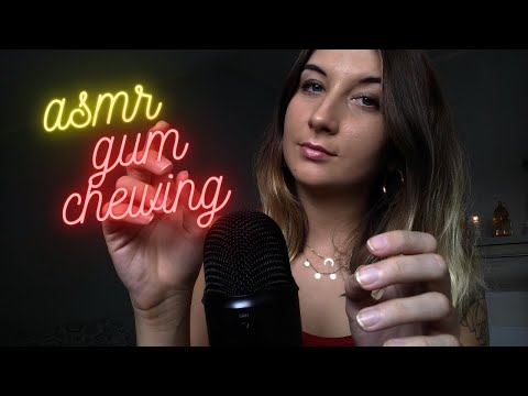 ASMR| GUM CHEWING WITH HAND MOVEMENTS (super relaxing)