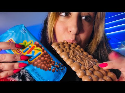 👄 ASMR Chocolate Triggers/Eating Mouth Sounds/Crunching/Tapping/Scratching/ Unwrapping/Mukbang