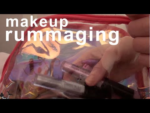 rummaging through lipglosses and lipsticks bag w/zipper sound