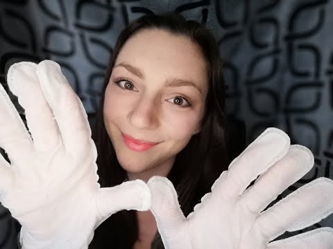 ASMR moisturizing hand sounds 👐🏻 with gloves 🧤 [german/deutsch]