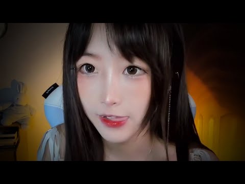 ASMR | Super Tingly ~ Personal Attention (Mouth sounds & Hand Movements)