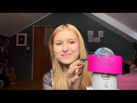 ASMR Brain Melting Tapping And Scratching 🤤 (Random Good Triggers)