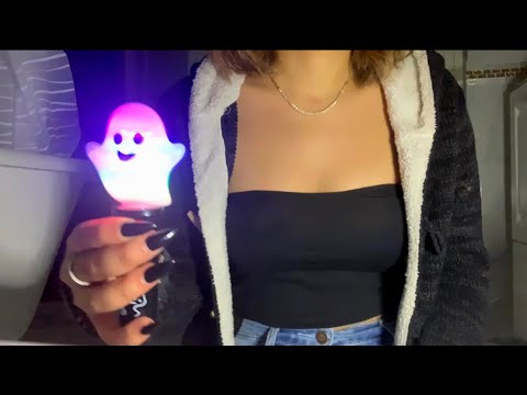 ASMR~ TAPPING ON THIS CUTE BOO LIGHT?*not sure what to title this*👻