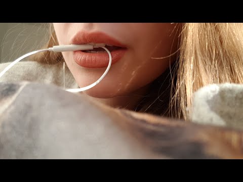 Most relaxing mic nibbling ASMR ever