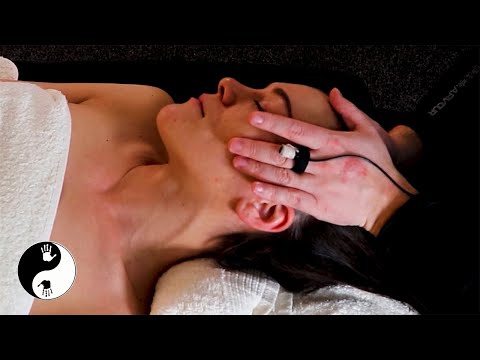 [ASMR] Sending you to Heaven with Light Touch Facial & Back Tracing [No Talking]