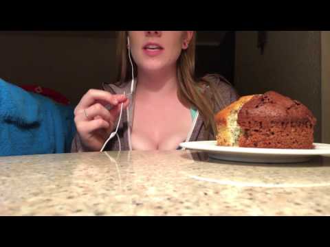 ASMR Eating Show: Costco Muffin & New Microphone Test