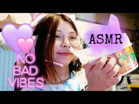 ASMR try to make you sleep with Tapping and Scratching 😋