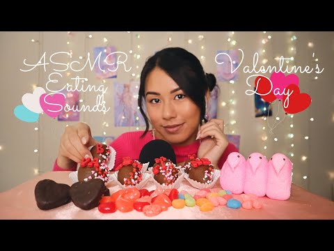 ASMR Valentine's Day 💝 | Eating Sounds | Chocolate covered strawberries, Marshmallows, Chewy Candy |