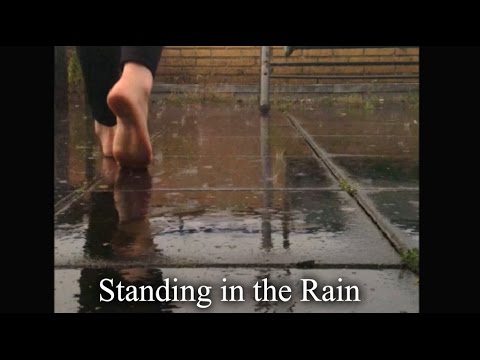 ☆★ASMR★☆ Standing in the Rain