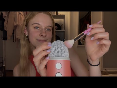 ASMR Mic Triggers 🤍 (brushing, scratching, tapping, fluffy mic, hand movements)
