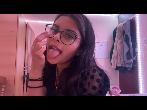 ASMR - glasses tapping