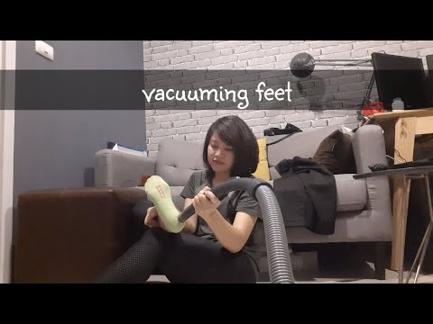 Vacuuming feet with green socks (ASMR) ep.3 | Vacuum Vlog