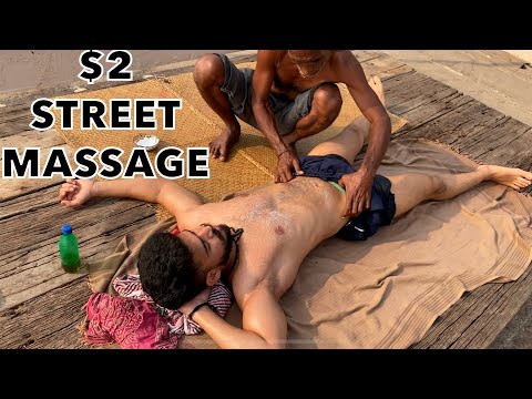 $2 STREET MASSAGE at Holi city Varanasi | Street Barber Chamunda