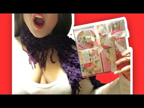 ASMR  Tapping (Unboxing Christmas Soap Gift)