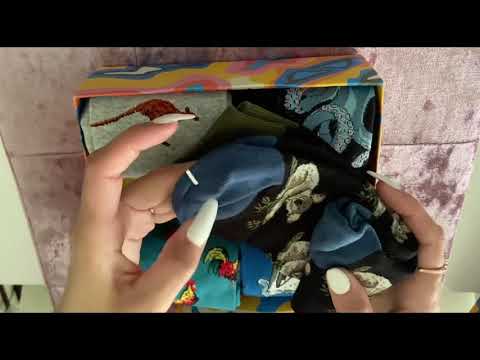 ASMR Unboxing / Unsoxing WeciBor Socks, Tapping and Fabric Sounds (Whispered with Tongue Clicks