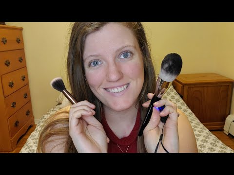 [ASMR] Doing Your Makeup 💖 (tingly mouth sounds, personal attention) #roleplay