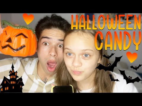 ASMR | Trying Halloween Candy With my Boyfriend 🧡