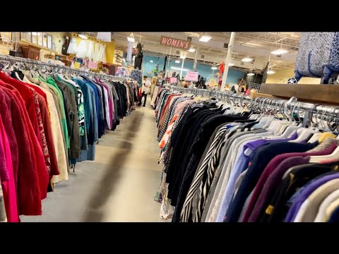 ASMR Thrift Store Shopping Clothes Hangers 2 (no talking)