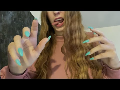 ASMR | FAST AND AGGRESSIVE NAIL TAPPING, FABRIC SCRATCHING and MOUTH SOUNDS💤