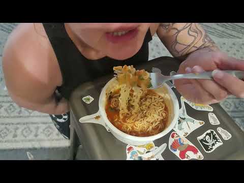 Instant Kimchi Ramen Mukbang- ASMR