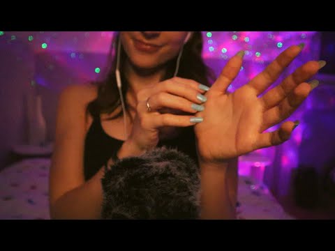 ASMR | SKIN SCRATCHING (w. Hand Movements)😴