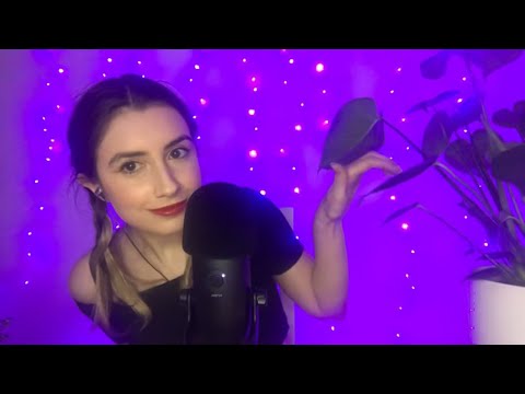 Trying to give you ASMR by tapping on plants 🌱🌿