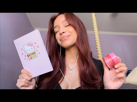 asmr tapping & scratching on rand0m items🌼🎀 // and page flipping
