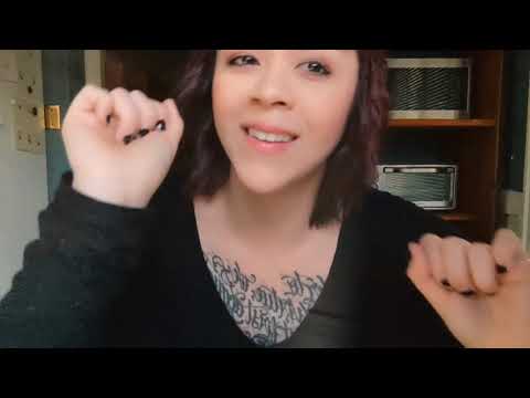 (( ASMR )) hand movements and mouth sounds for the tingle sleepies.