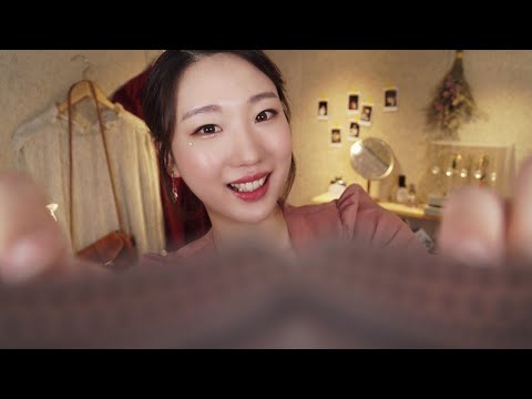 [English ASMR] COVID-19 is finally over! College party make-up roleplay💄
