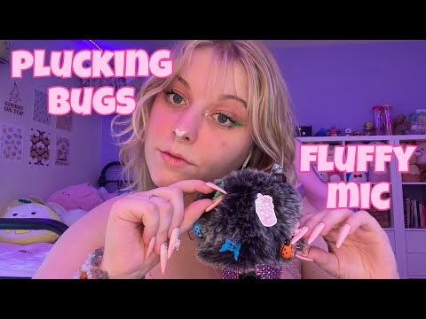 ASMR plucking bugs off of the fluffy mic cover! mouth sounds + fluffy mic scratching🐞🐛🐜🌙💜
