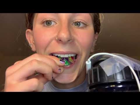 ASMR// POPPING RETAINERS IN AND OUT— MOUTH SOUNDS, RETAINER SOUNDS👄👄👄