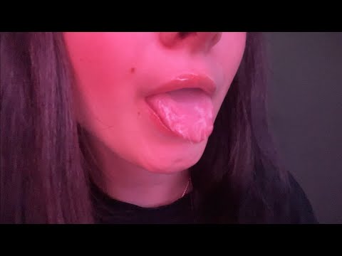ASMR Lens licking 👅🤤 (slow-fast paced, lip oil application..)