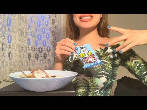 Japanese Candy/Snacks 日本のキャンディー (ASMR Eating Sounds)