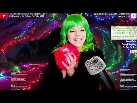 LIVE STREAM CLIP COMP: The Grinch Genderbent Cosplay