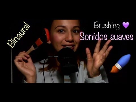 ASMR TALKING & BRUSHING Sonidos Suaves!!!