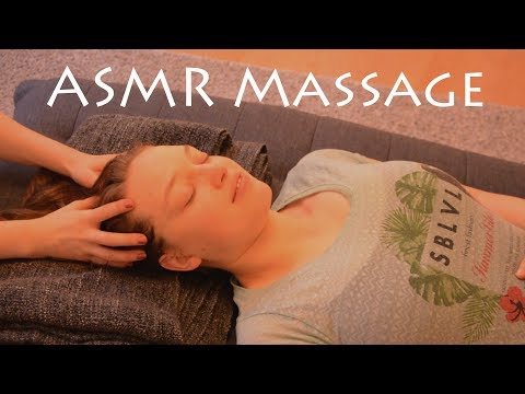 ASMR Massage in erster Praxis für Speed Relax Training (mit Sarah von Pflanzenhunger)