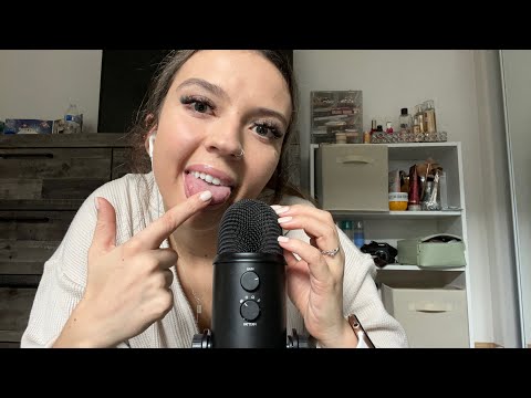 ASMR| EAR TO EAR ATTENTION- LIP SMACKING/ TAPPING ON RANDOM ITEMS