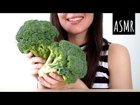 ASMR: Eating a Whole Head of Raw Broccoli | Big Bites | Super Crunchy (No Talking)