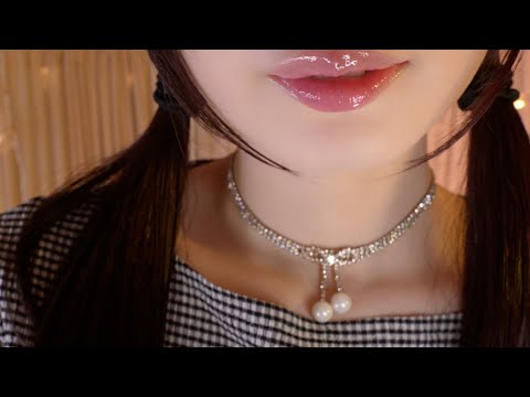 ASMR Rub Your Back with Whispering😴 / closeup whispers