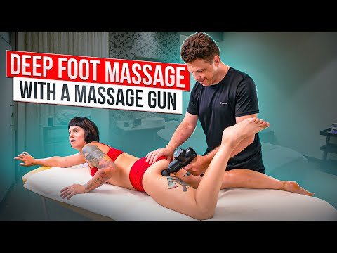 MASSAGE GUN THERAPY FOR RELAXATION | LEG AND THIGH MASSAGE FOR YOGA QUEEN EVELINE