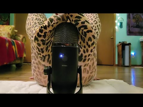ASMR - Leopard tights fabric scratching🐆
